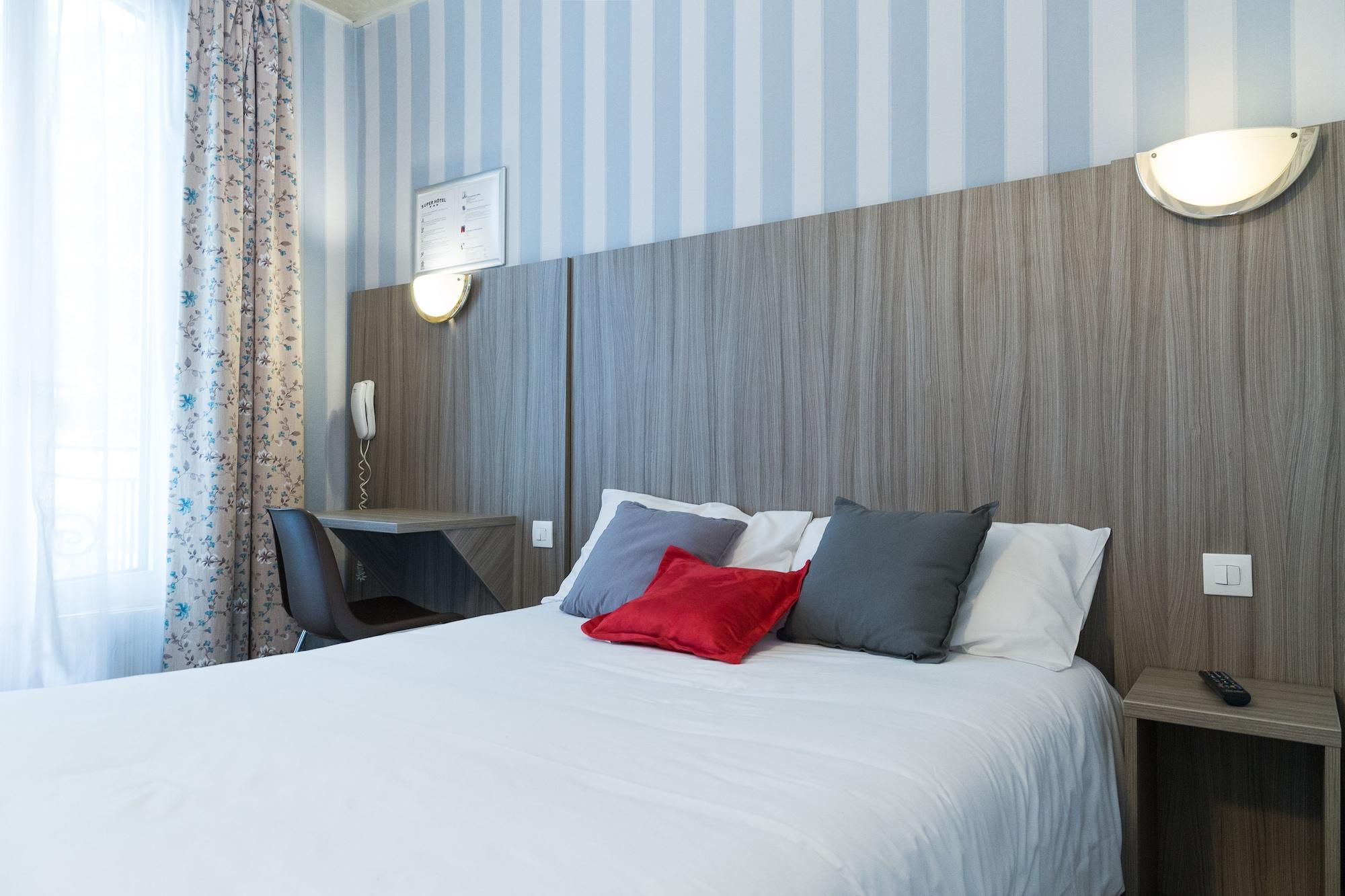 Panam Hotel Paris Gambetta- Place Gambetta-Mairie Du 20 Emme Eksteriør bilde
