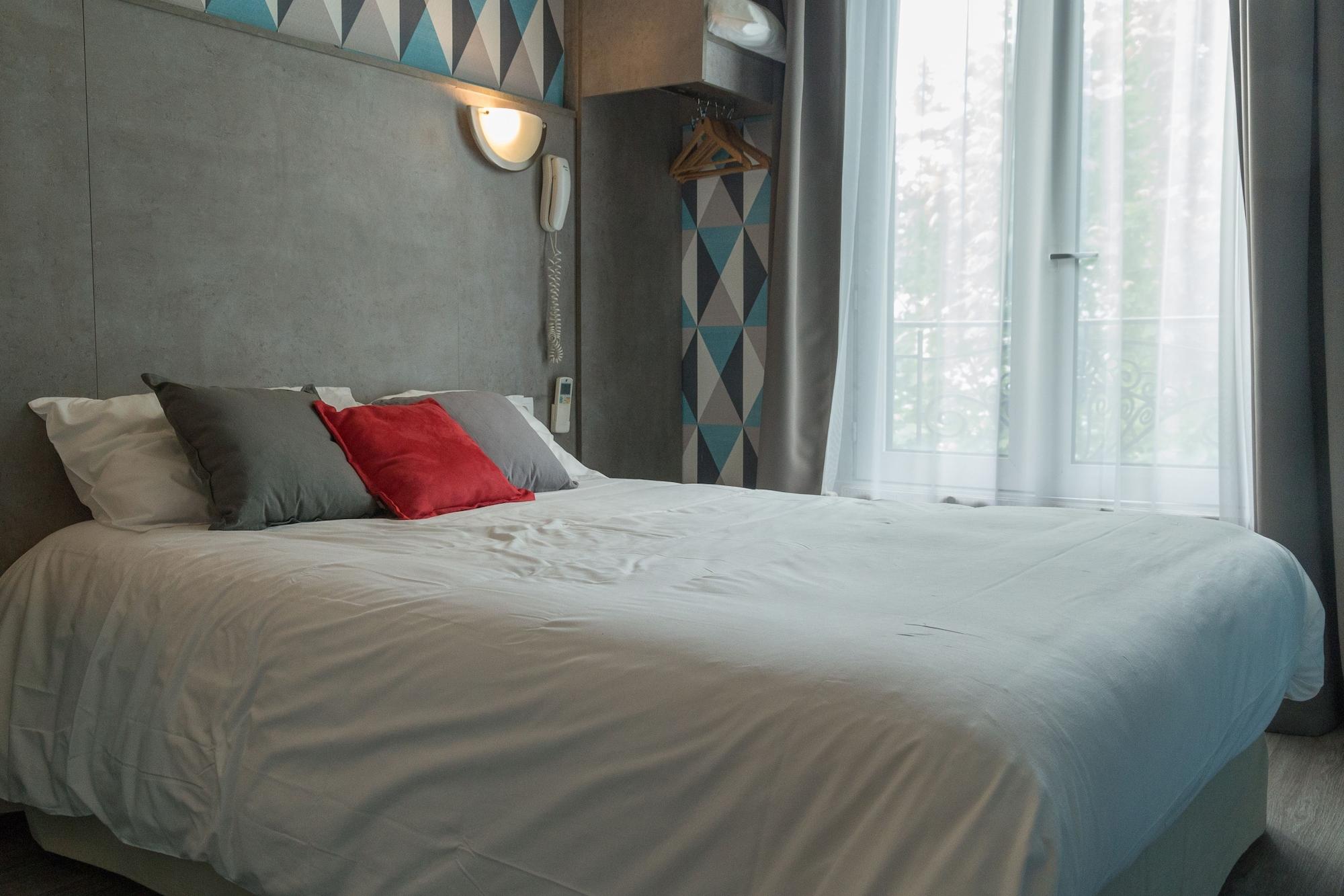 Panam Hotel Paris Gambetta- Place Gambetta-Mairie Du 20 Emme Eksteriør bilde