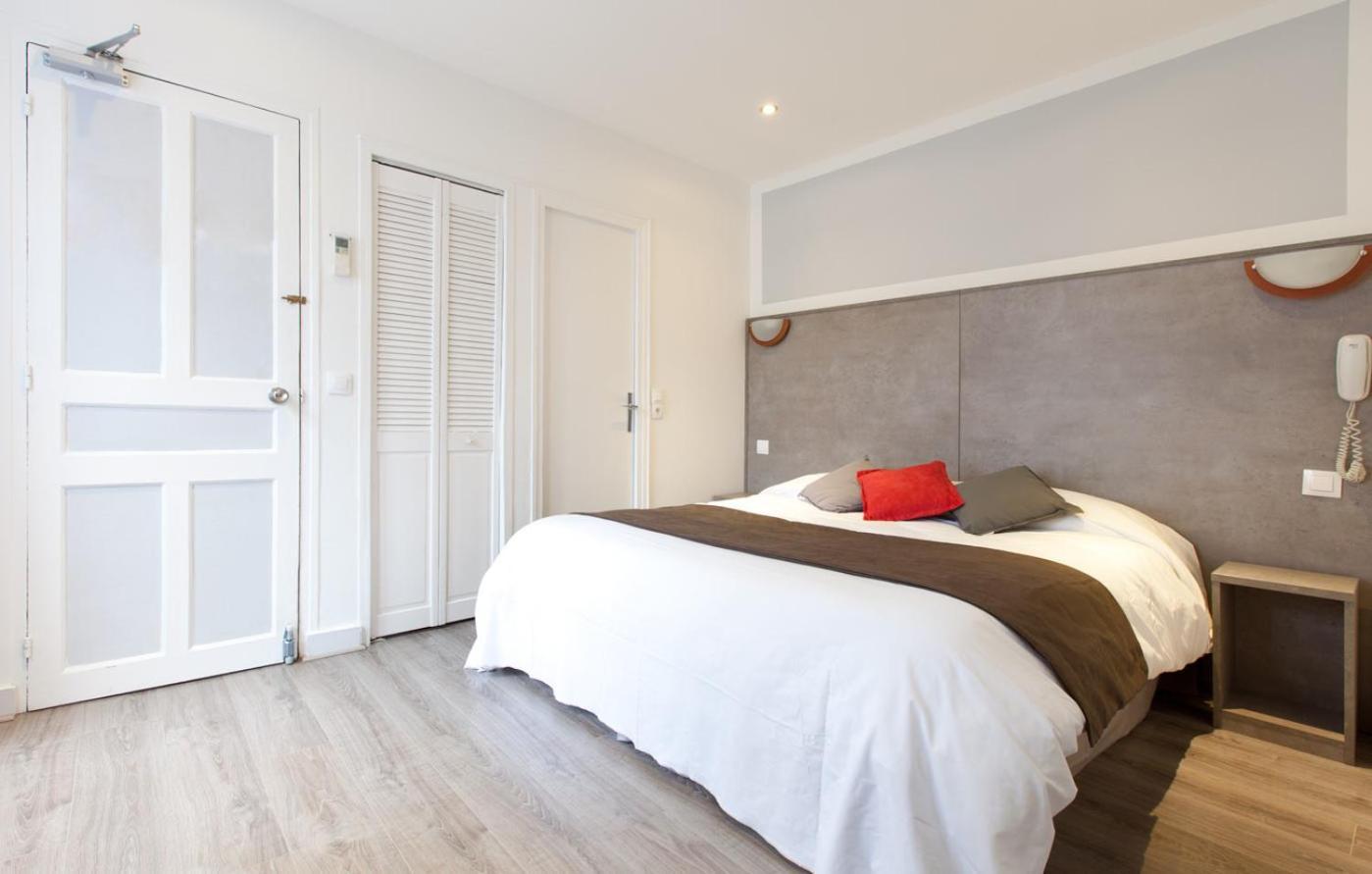 Panam Hotel Paris Gambetta- Place Gambetta-Mairie Du 20 Emme Eksteriør bilde