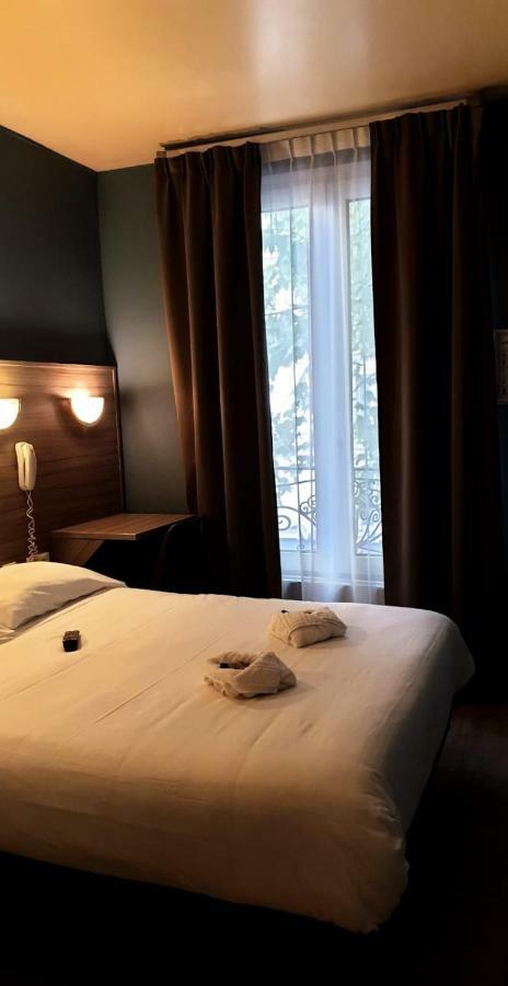 Panam Hotel Paris Gambetta- Place Gambetta-Mairie Du 20 Emme Eksteriør bilde