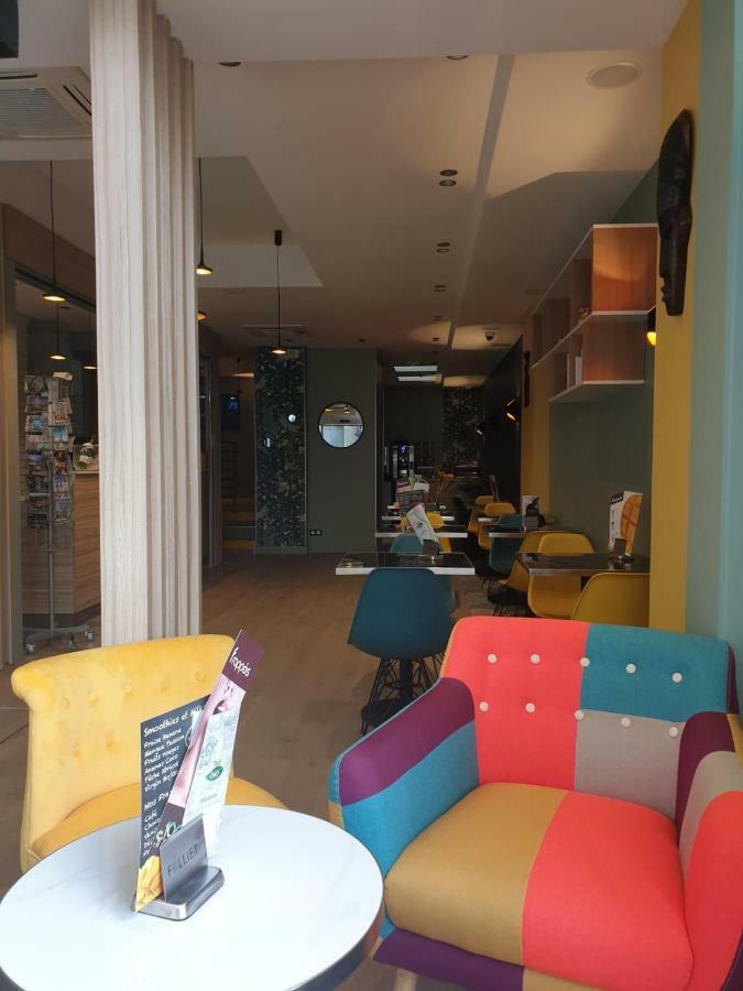 Panam Hotel Paris Gambetta- Place Gambetta-Mairie Du 20 Emme Eksteriør bilde